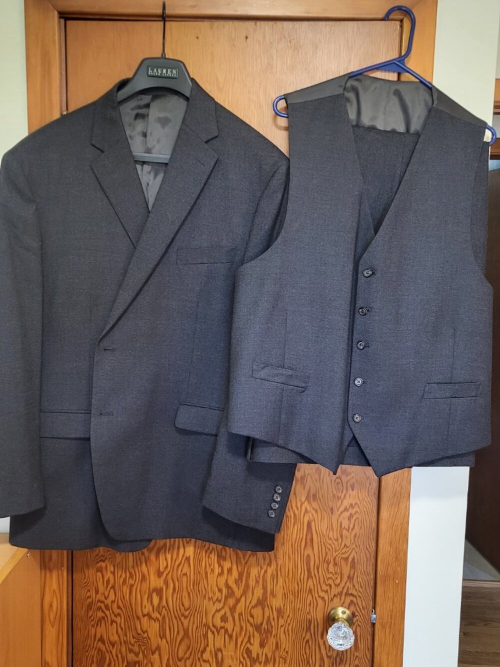 Lauren Ralph Lauren 50R 100% Wool Charcoal 3-Piece Suit